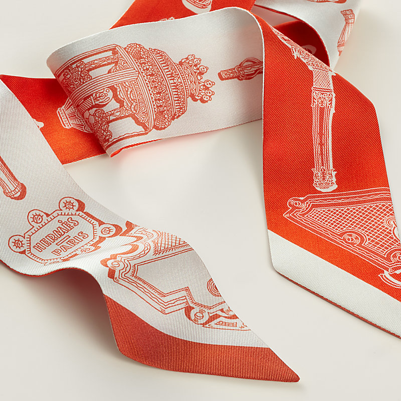 エルメス ツイリー Merveilleuses Lanternes HERMES Twilly Merveilleuses Lanternes | Hermès Brasil